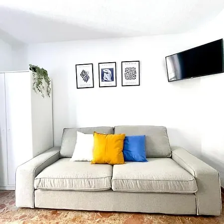 Apartment Beautiful & Sunny Malaga